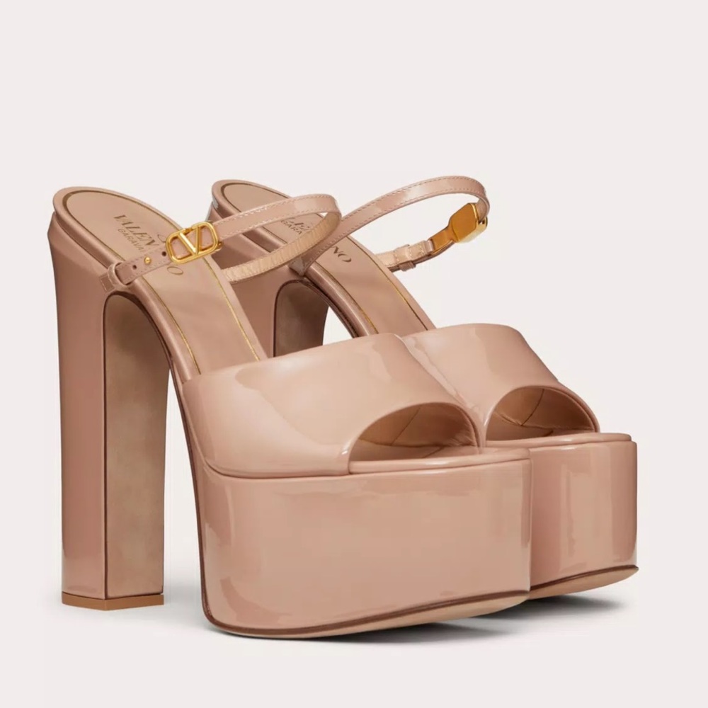 NWT - VALENTINO GARAVANI TAN-GO PLATFORM PATENT LEATHER SLIDE 155MM